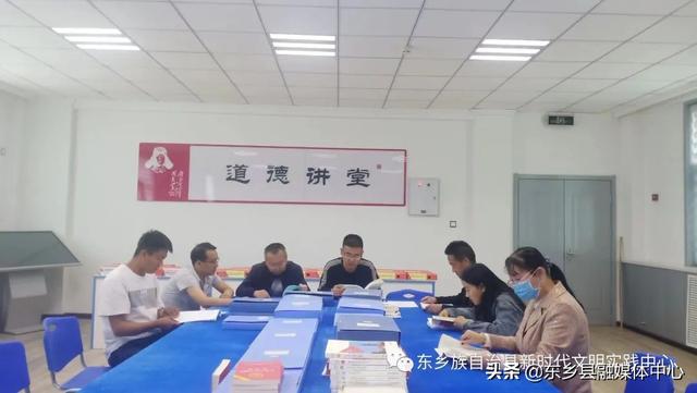 我们倡导的家庭美德的主要内容（社会公德和家庭美德的主要内容）